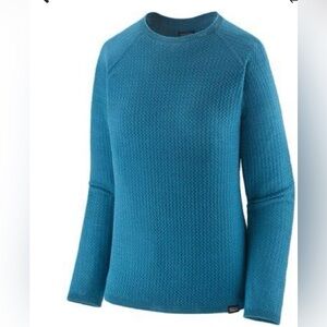 Patagonia Women’s Blue Crew Neck Base/Mid Layer